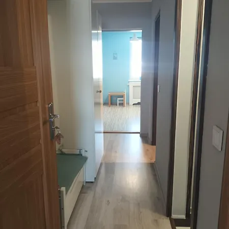 Проживание в семье Bialy *